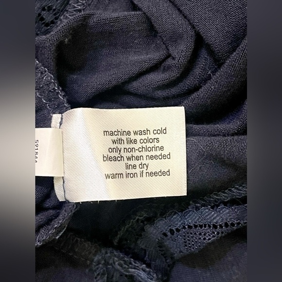 Lane Bryant Swing Tank Size 14/16 Shark Bite Lace V-neck Tunic Top Navy Blue - Picture 12 of 13